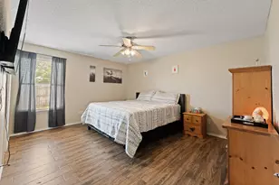 1611 Berry Dr, Cleburne, TX 76033 - Photo 13