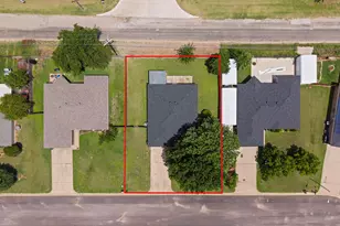 1611 Berry Dr, Cleburne, TX 76033 - Photo 27