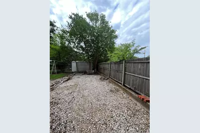 400 Edgefield Drive, Garland, TX 75040 - Photo 25