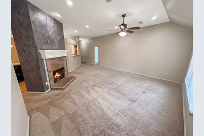 1876 Helen Lane, Lewisville, TX 75067 - Photo 9