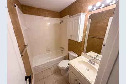 1876 Helen Lane, Lewisville, TX 75067 - Photo 7