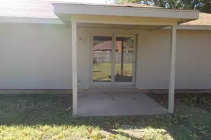 1334 Lawyer's Ln, Abilene, TX 79602 - Photo 11