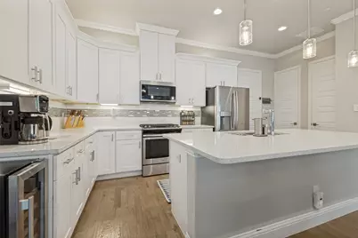2921 Lindale Drive, Carrollton, TX 75010 - Photo 9