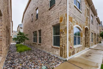 2921 Lindale Drive, Carrollton, TX 75010 - Photo 3