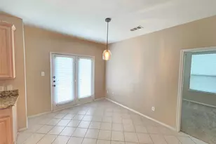 625 Manchester Dr, Mansfield, TX 76063 - Photo 17