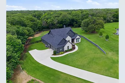 1054 Meadow Wood Terrace, Azle, TX 76020 - Photo 37
