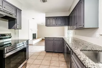 1504 Terrace Street, Arlington, TX 76012 - Photo 7