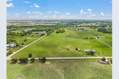 17711 James C Jack Drive, Justin, TX 76247 - Photo 5