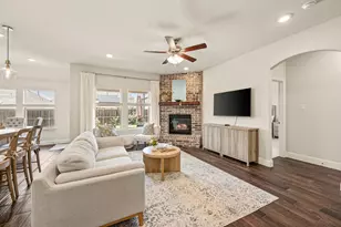 11809 Toppell Trl, Fort Worth, TX 76052 - Photo 3