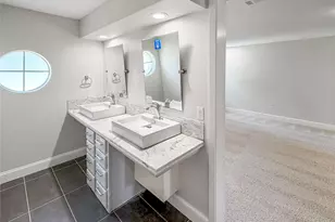 100 W Pleasantview Dr, Hurst, TX 76054 - Photo 23