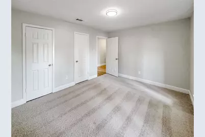 100 W Pleasantview Drive, Hurst, TX 76054 - Photo 19
