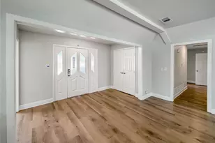 100 W Pleasantview Dr, Hurst, TX 76054 - Photo 13