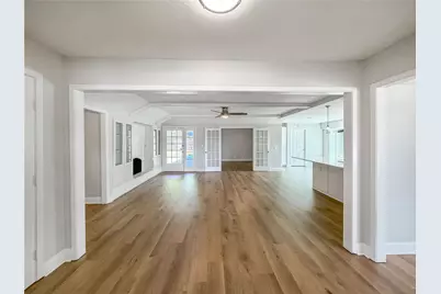 100 W Pleasantview Drive, Hurst, TX 76054 - Photo 25