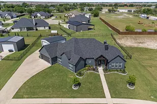 1007 Sinopa St, Caddo Mills, TX 75135 - Photo 3