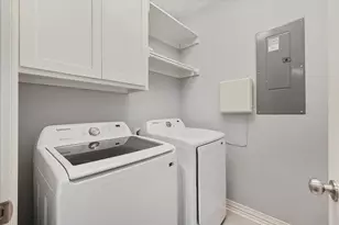 1185 E Jefferson St, Van Alstyne, TX 75495 - Photo 9