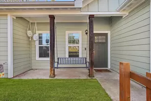 1185 E Jefferson St, Van Alstyne, TX 75495 - Photo 5