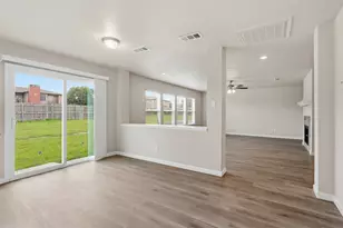 7301 Moon Ridge Ct, Fort Worth, TX 76133 - Photo 7