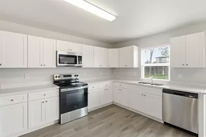 7301 Moon Ridge Court, Fort Worth, TX 76133 - Photo 5