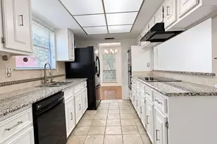 2104 Baltimore Dr, Richardson, TX 75081 - Photo 5