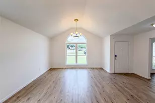 4700 Maryannes Meadow Dr, Fort Worth, TX 76135 - Photo 7