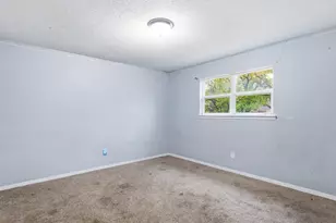 154 Cotillion Rd, Fort Worth, TX 76134 - Photo 7