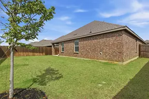 10116 Autumn Leaves Ln, Aubrey, TX 76227 - Photo 21