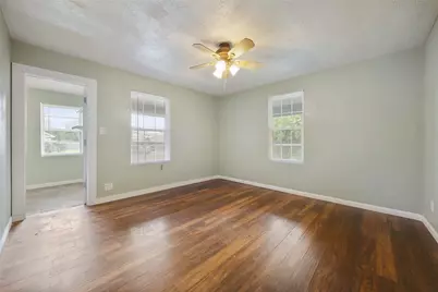 4305 Templeton Street, Greenville, TX 75401 - Photo 17