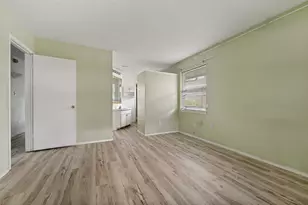 3707 Ridgeoak Way, Farmers Branch, TX 75244 - Photo 17