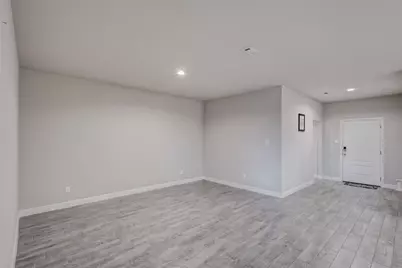 1221 Rolling Meadows Drive, Cedar Hill, TX 75104 - Photo 13