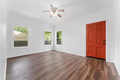 2405 Monroe Street, Commerce, TX 75428 - Photo 21