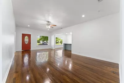 2405 Monroe Street, Commerce, TX 75428 - Photo 7