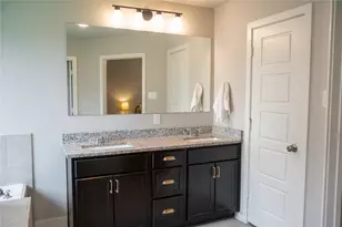 7909 Townsend Dr, Waco, TX 76708 - Photo 11