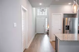 7909 Townsend Dr, Waco, TX 76708 - Photo 5