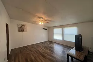 120 Pine Ridge Cir, Southmayd, TX 75092 - Photo 15