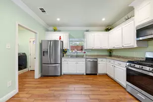 2410 Carleta St, Dallas, TX 75253 - Photo 5