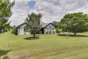 835 Shady Brook Ln, Red Oak, TX 75154 - Photo 3
