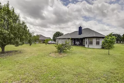 835 Shady Brook Lane, Red Oak, TX 75154 - Photo 23