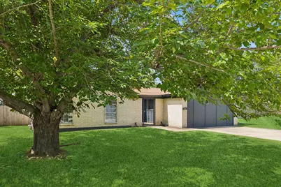 7440 Beckwood Drive, Fort Worth, TX 76112 - Photo 3