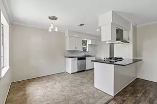 7440 Beckwood Dr, Fort Worth, TX 76112 - Photo 9