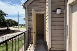 9801 Walnut St, Dallas, TX 75243 - Photo 23
