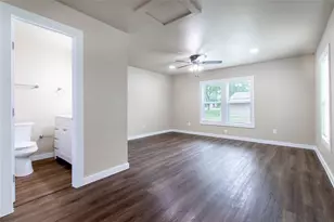 114 Owens Ln, Denton, TX 76209 - Photo 11
