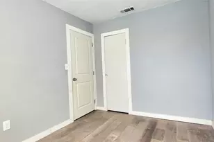 8525 Oak Haven Ln, Dallas, TX 75217 - Photo 13