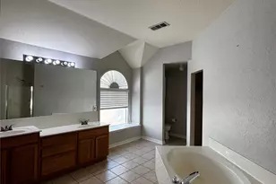 1519 Snow Trail, Lewisville, TX 75077 - Photo 25