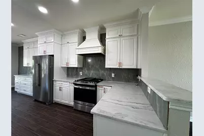 1519 Snow Trail, Lewisville, TX 75077 - Photo 9