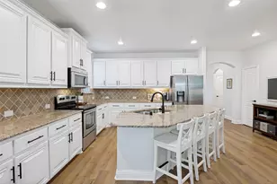 107 Meadow View Dr, McKinney, TX 75071 - Photo 11