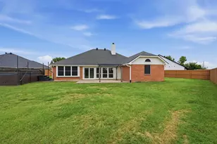 806 Birch Cir, Van Alstyne, TX 75495 - Photo 33