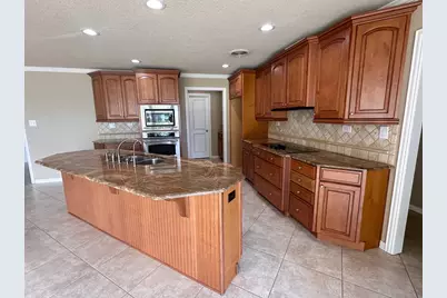 4146 Shore Front Drive, Fort Worth, TX 76135 - Photo 9