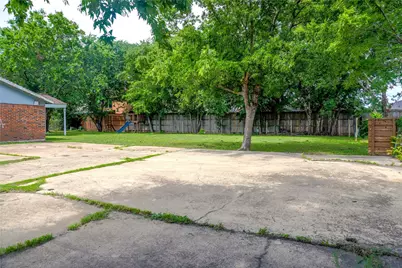 300 Coury Road, Everman, TX 76140 - Photo 25
