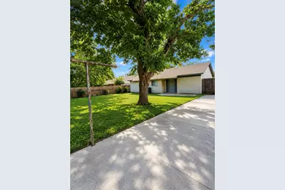 2509 Reever Street, Arlington, TX 76010 - Photo 9