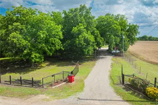 462 Co Rd 3335, Ladonia, TX 75449 - Photo 3